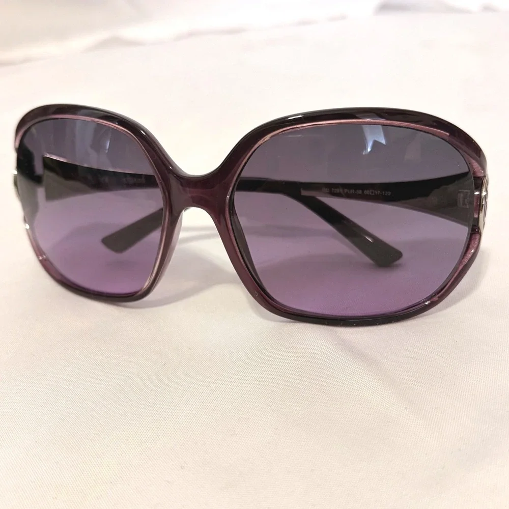Guess Y2k Purple Oversized sunglasses with silver G Logo and Zebra Print  design